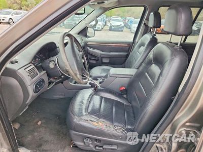 Zdjęcie 7 z 13 samochodu: 2004 FORD EXPLORER XLT VIN:1FMZU73W54ZA84978 - miniatura