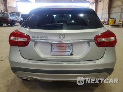Zdjęcie 6 z 12 samochodu: 2015 MERCEDES-BENZ GLA 250 VIN:WDCTG4EB8FJ164698 - miniatura