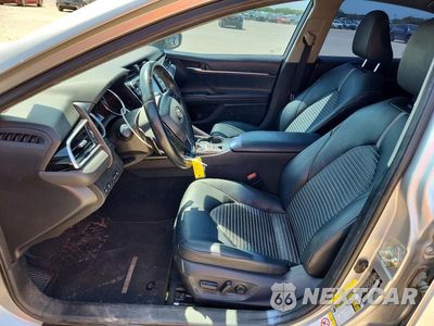 Zdjęcie 7 z 12 samochodu: 2018 TOYOTA CAMRY HYBRID SE VIN:4T1B21HKXJU502888 - miniatura