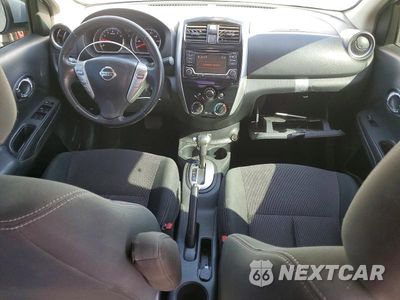 Zdjęcie 8 z 12 samochodu: 2017 NISSAN VERSA 1.6 S VIN:3N1CN7AP9HL869880 - miniatura