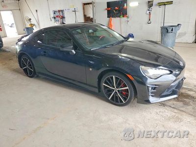 Czwarte zdjęcie samochodu z boku: 2019 TOYOTA 86 TRD SPECIAL EDITION VIN:JF1ZNAE14K9702276 - miniatura