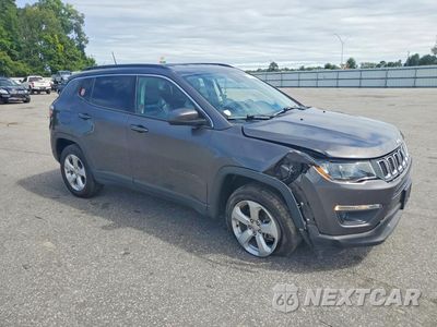 Czwarte zdjęcie samochodu z boku: 2018 JEEP COMPASS LATITUDE VIN:3C4NJCBB8JT204701 - miniatura