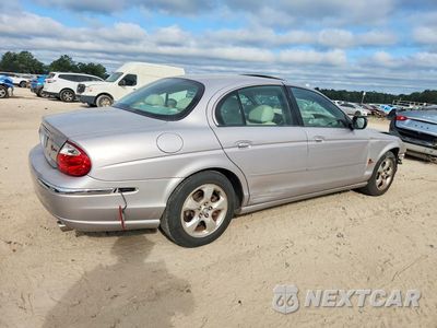Trzecie zdjęcie samochodu z tyłu: 2000 JAGUAR S-TYPE VIN:SAJDA01C9YFL68355 - miniatura