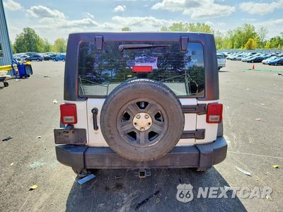 Zdjęcie 6 z 12 samochodu: 2013 JEEP WRANGLER UNLIMITED SPORT VIN:1C4BJWDG0DL632551 - miniatura