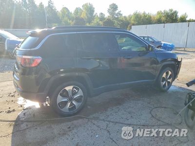 Trzecie zdjęcie samochodu z tyłu: 2017 JEEP COMPASS LATITUDE VIN:3C4NJCBB1HT629641 - miniatura