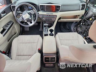 Zdjęcie 8 z 13 samochodu: 2020 KIA SPORTAGE LX VIN:KNDPM3AC8L7648193 - miniatura