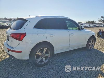 Trzecie zdjęcie samochodu z tyłu: 2011 AUDI Q5 VIN:WA1DKAFP6BA045246 - miniatura