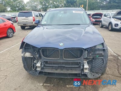 Piąte zdjęcie samochodu w środku: 2015 BMW X3 XDRIVE28I VIN:5UXWX9C52F0D52203 - miniatura