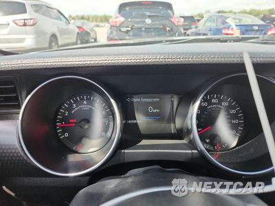 Zdjęcie 9 z 12 samochodu: 2020 FORD MUSTANG VIN:1FA6P8TD5L5117816 - miniatura