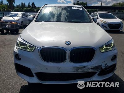 Piąte zdjęcie samochodu w środku: 2018 BMW X1 XDRIVE28I VIN:WBXHT3C35J5L28846 - miniatura