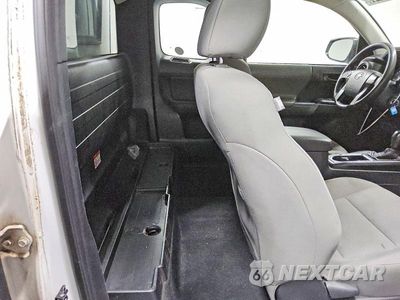 Zdjęcie 10 z 12 samochodu: 2017 TOYOTA TACOMA SR VIN:5TFRX5GN6HX080781 - miniatura