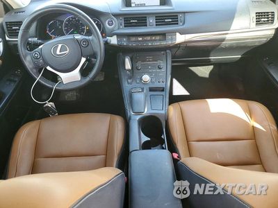 Zdjęcie 8 z 13 samochodu: 2015 LEXUS CT 200 VIN:JTHKD5BH7F2215738 - miniatura