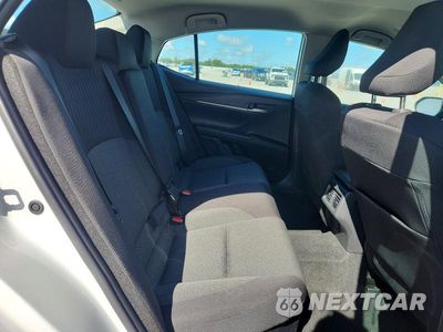 Zdjęcie 10 z 13 samochodu: 2026 TOYOTA CAMRY LE VIN:4T1DAACK2TU761235 - miniatura