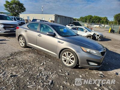 Czwarte zdjęcie samochodu z boku: 2013 KIA OPTIMA LX VIN:5XXGM4A71DG171964 - miniatura