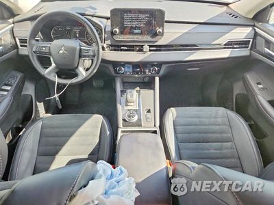 Zdjęcie 8 z 13 samochodu: 2024 MITSUBISHI OUTLANDER SE VIN:JA4J4VA87RZ073346 - miniatura