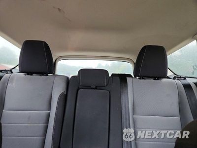 Zdjęcie 10 z 13 samochodu: 2015 FORD ESCAPE SE VIN:1FMCU9GXXFUB86670 - miniatura