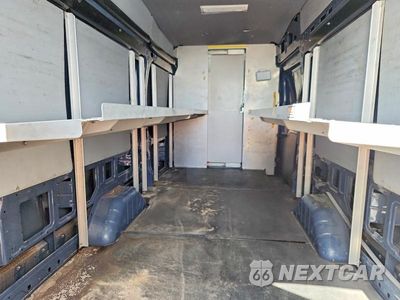 Zdjęcie 10 z 13 samochodu: 2020 FORD TRANSIT 250 DELIVERY VAN VIN:1FTBR3X87LKB04635 - miniatura