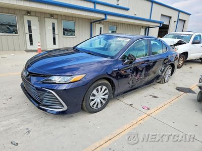 2021 TOYOTA CAMRY LE 4T1C31AK1MU026904 - główne zdjęcie licytacji z USA - miniatura