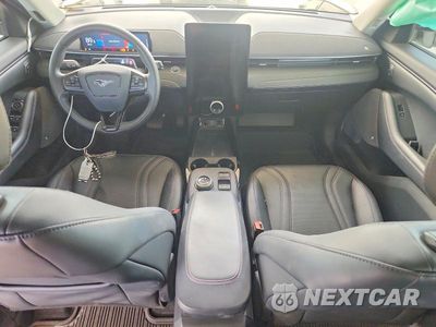 Zdjęcie 8 z 12 samochodu: 2023 FORD MUSTANG MACH-E PREMIUM VIN:3FMTK3R42PMA90625 - miniatura
