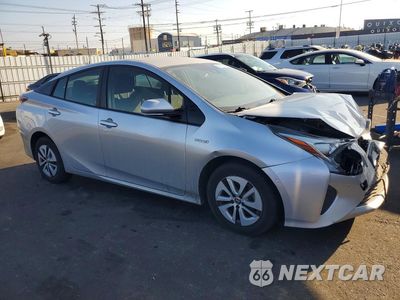 Czwarte zdjęcie samochodu z boku: 2017 TOYOTA PRIUS TWO VIN:JTDKBRFU7H3046730 - miniatura