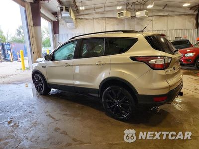 Drugie zdjęcie samochodu z przodu: 2017 FORD ESCAPE TITANIUM VIN:1FMCU9J95HUD53837 - miniatura
