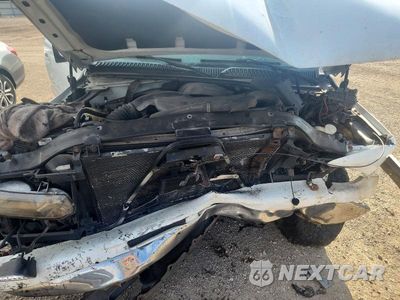 Zdjęcie 11 z 12 samochodu: 2005 CHEVROLET TAHOE K1500 VIN:1GNEK13T35J120136 - miniatura