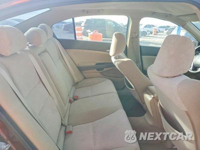 Zdjęcie 10 z 12 samochodu: 2010 HONDA ACCORD LX VIN:1HGCP2F30AA175366 - miniatura