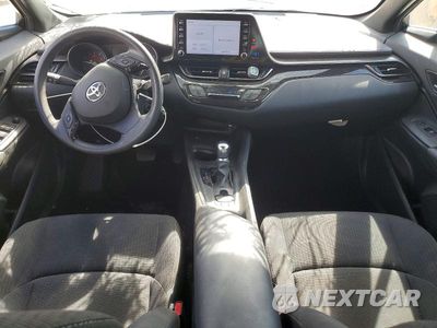 Zdjęcie 8 z 12 samochodu: 2019 TOYOTA C-HR LE VIN:NMTKHMBX3KR096997 - miniatura