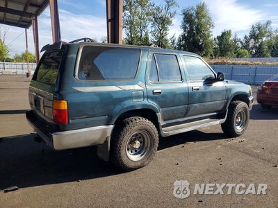 Trzecie zdjęcie samochodu z tyłu: 1994 TOYOTA 4RUNNER SR5 V6 VIN:JT3VN39W2R8070330 - miniatura