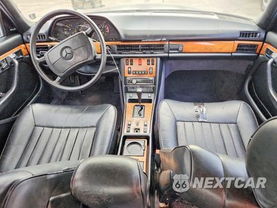 Zdjęcie 8 z 12 samochodu: 1985 MERCEDES-BENZ 500 SEL VIN:WDBCA37D3FA109137 - miniatura
