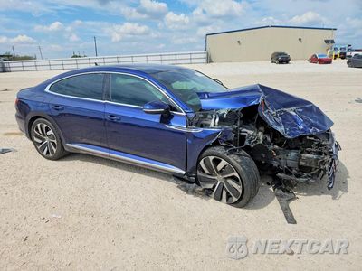 Czwarte zdjęcie samochodu z boku: 2019 VOLKSWAGEN ARTEON SEL PREMIUM VIN:WVWTR7AN7KE000458 - miniatura
