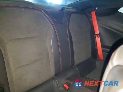 Zdjęcie 10 z 12 samochodu: 2018 CHEVROLET CAMARO ZL1 VIN:1G1FJ1R65J0165704 - miniatura