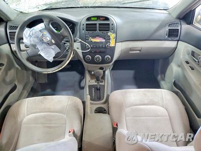 Zdjęcie 8 z 12 samochodu: 2007 KIA SPECTRA LX VIN:KNAFE121675423330 - miniatura