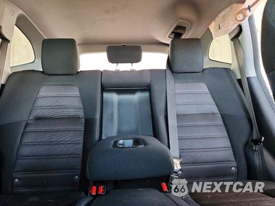 Zdjęcie 10 z 13 samochodu: 2018 HONDA CR-V EX VIN:7FARW1H53JE023145 - miniatura