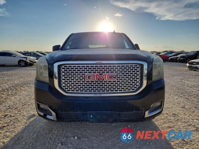 Piąte zdjęcie samochodu w środku: 2015 GMC YUKON DENALI VIN:1GKS1CKJ3FR261189 - miniatura