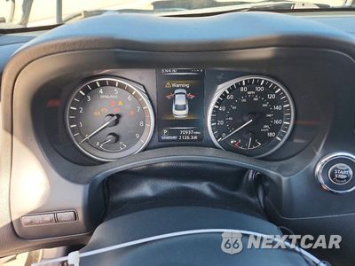 Zdjęcie 9 z 12 samochodu: 2018 INFINITI Q50 3.0T LUXE VIN:JN1EV7AP3JM360551 - miniatura
