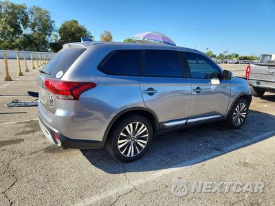 Trzecie zdjęcie samochodu z tyłu: 2020 MITSUBISHI OUTLANDER SE VIN:JA4AD3A31LZ046577 - miniatura