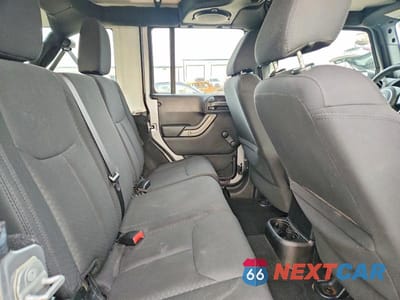 Zdjęcie 11 z 13 samochodu: 2014 JEEP WRANGLER UNLIMITED SPORT VIN:1C4BJWDG4EL306074 - miniatura