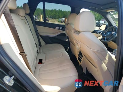 Zdjęcie 10 z 12 samochodu: 2021 BMW X5 XDRIVE40I VIN:5UXCR6C07M9E35005 - miniatura