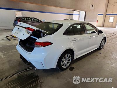Trzecie zdjęcie samochodu z tyłu: 2022 TOYOTA COROLLA LE VIN:JTDEPMAE5N3018664 - miniatura