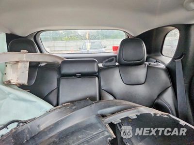 Zdjęcie 10 z 13 samochodu: 2019 JEEP CHEROKEE LATITUDE PLUS VIN:1C4PJMLB9KD470829 - miniatura
