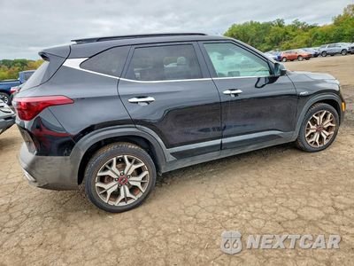 Trzecie zdjęcie samochodu z tyłu: 2021 KIA SELTOS SX VIN:KNDETCA20M7173125 - miniatura