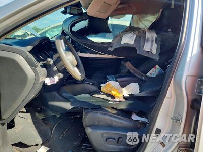 Zdjęcie 7 z 12 samochodu: 2019 NISSAN ROGUE SL VIN:5N1AT2MV7KC805973 - miniatura