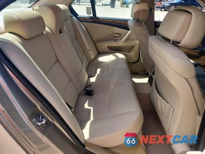 Zdjęcie 10 z 12 samochodu: 2010 BMW 528 I VIN:WBANU5C56AC365472 - miniatura