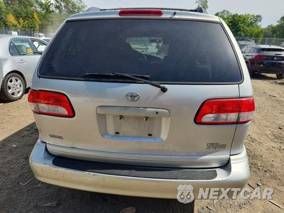 Zdjęcie 6 z 13 samochodu: 2002 TOYOTA SIENNA LE VIN:4T3ZF13C32U500749 - miniatura