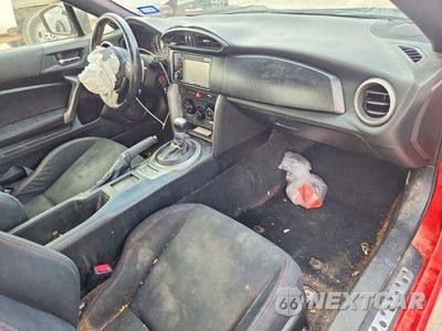 Zdjęcie 8 z 12 samochodu: 2013 SCION FR-S BASE VIN:JF1ZNAA1XD2719584 - miniatura