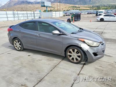 Czwarte zdjęcie samochodu z boku: 2012 HYUNDAI ELANTRA GLS VIN:5NPDH4AE4CH091390 - miniatura