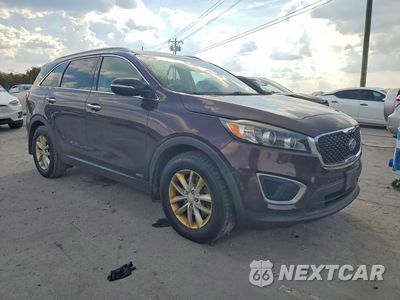 Czwarte zdjęcie samochodu z boku: 2016 KIA SORENTO LX VIN:5XYPGDA36GG043174 - miniatura