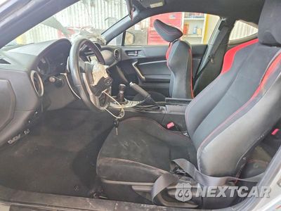 Zdjęcie 7 z 12 samochodu: 2013 SCION FR-S BASE VIN:JF1ZNAA14D2714641 - miniatura