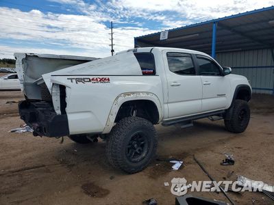 Trzecie zdjęcie samochodu z tyłu: 2016 TOYOTA TACOMA TRD OFF-ROAD VIN:3TMCZ5AN4GM030930 - miniatura